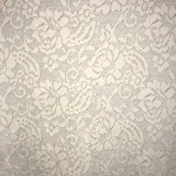 Flower printed shirt - Picture 3 of 3